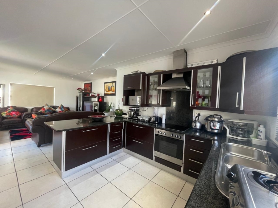 3 Bedroom Property for Sale in Abbotsford Eastern Cape